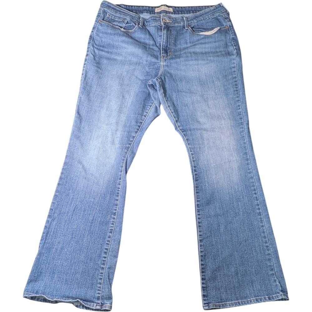 Levi's Strauss Women's Bootcut Jeans In A Medium Wash Denim Mid Rise 18- w34